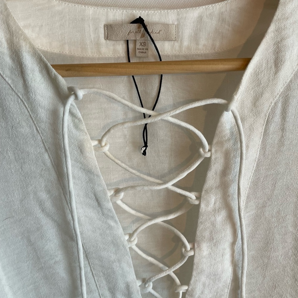 7 For All Mankind Womens Short Sleeve Lace Up  Flutter Top White XS Peasant - Picture 3 of 8